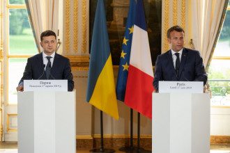 Зеленский, Макрон Париж Зеленский, Макрон Париж