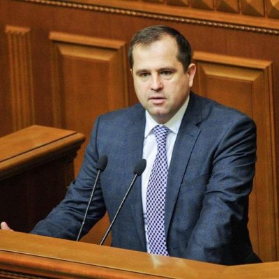 "Капелланы - тоже солдаты на передовой": соавтор закона Унгурян прокомментировал его принятие