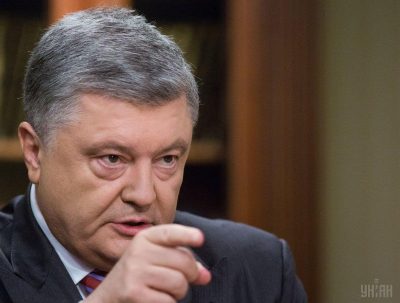 У Порошенко рассказали, почему он проиграл Зеленскому на выборах
