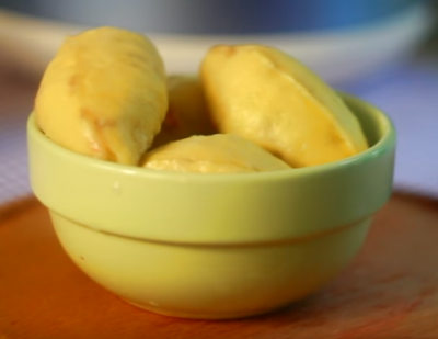 Вареники с клубникой: "бомбовские" рецепты пышных вареников на пару