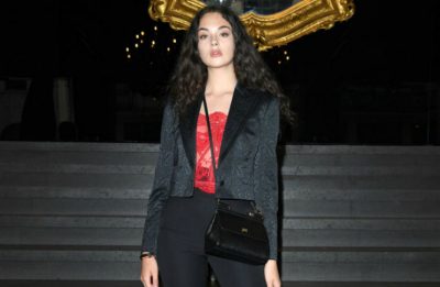 "Копия мамы": юная дочь Моники Белуччи свела с ума фотографов Милана