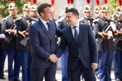 Эммануэль Макрон и Владимир Зеленский