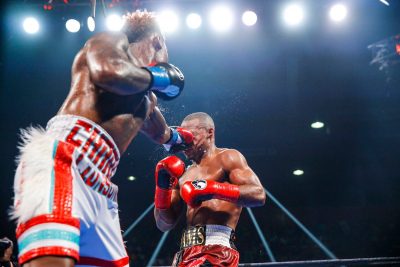 Чарло защитил чемпионский пояс