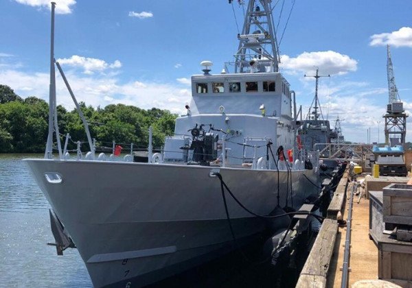 Украинские моряки испытали переданные США подержанные катера класса Island