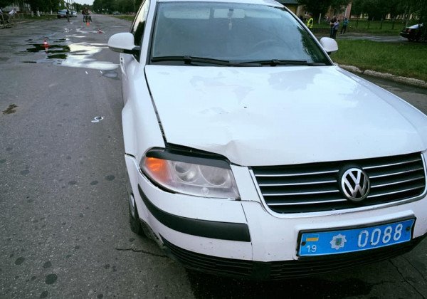 В Конотопе авто "шишки" из полиции сбило мальчика, ребенок лишился селезенки