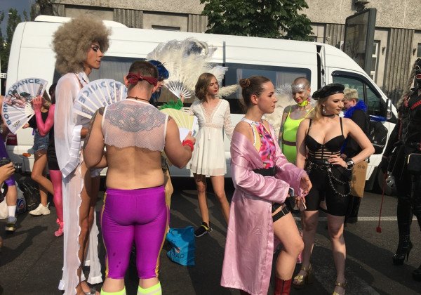 Марш Равенства в Киеве: закрыли метро, везли дерьмо и в АП сделали важное заявление