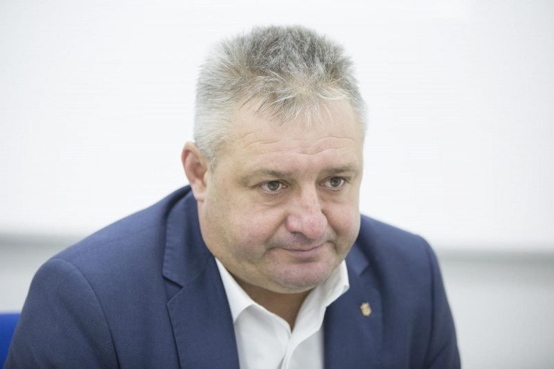 "Наши ребята стали заложниками": отец пленного моряка отреагировал на конфликт Зеленского и Климкина