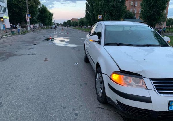 В Конотопе авто начальника полиции сбило ребенка, сообщил мэр города В Конотопе авто начальника полиции сбило ребенка, сообщил мэр города