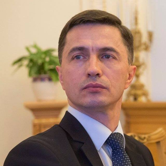 Петр Боднар Петр Боднар
