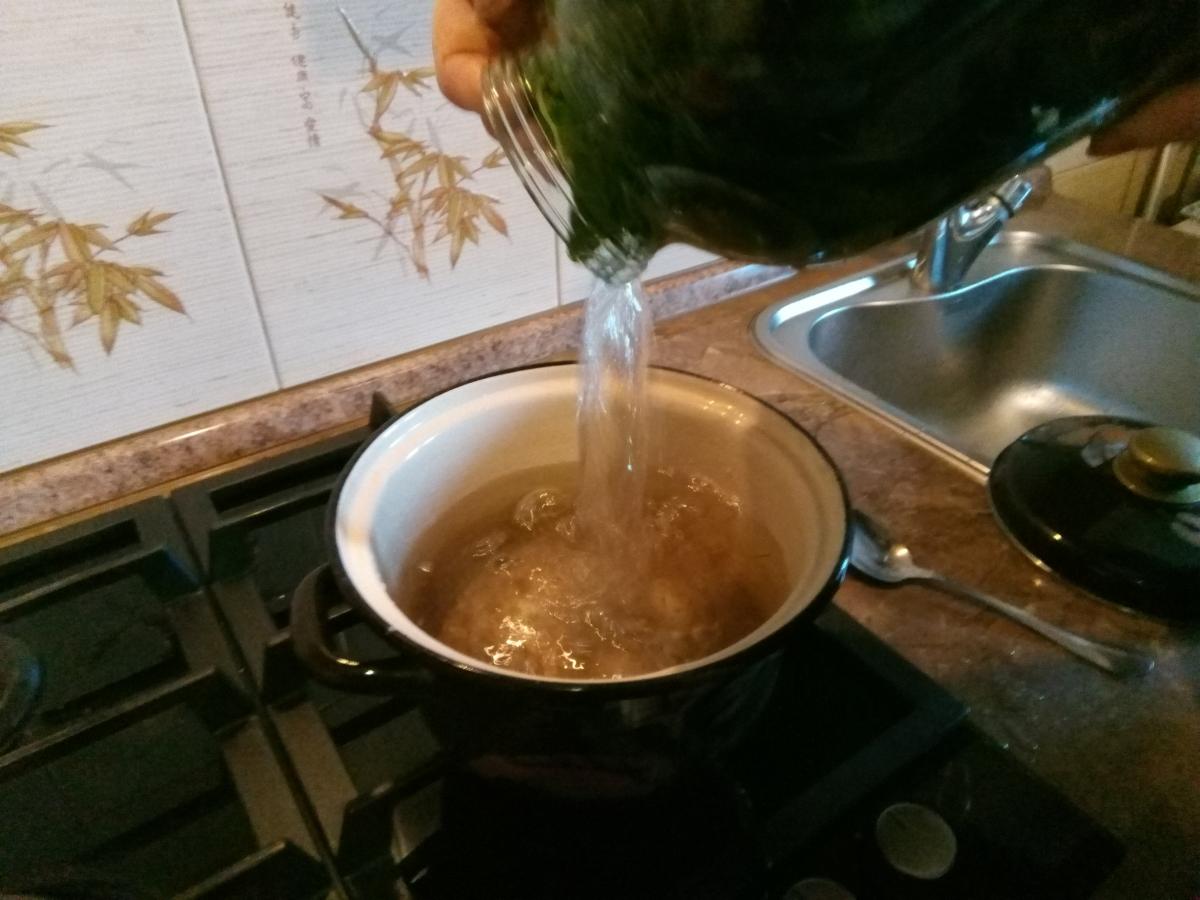 Соленые огурцы можно быстро приготовить Соленые огурцы можно быстро приготовить