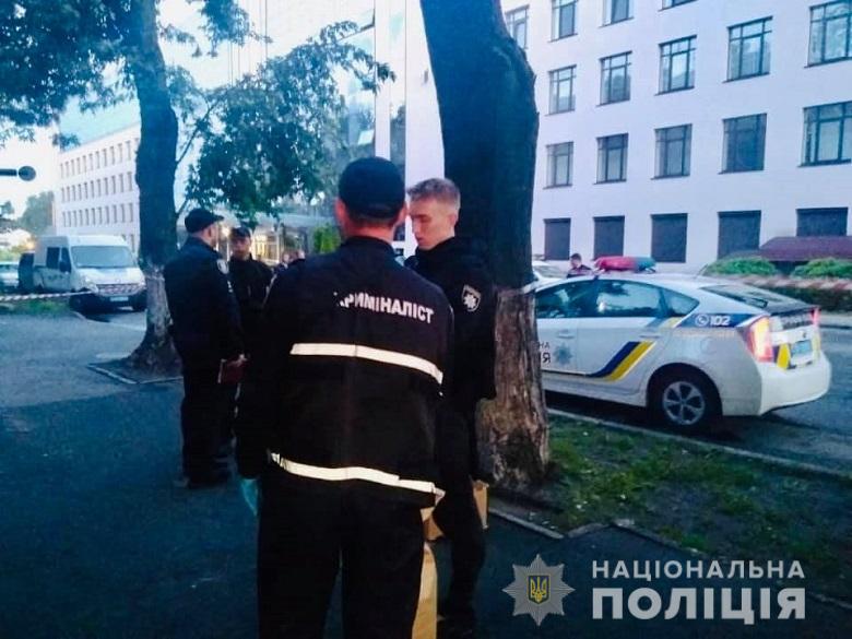 В Киеве обстреляли здание телеканала 112 Украина