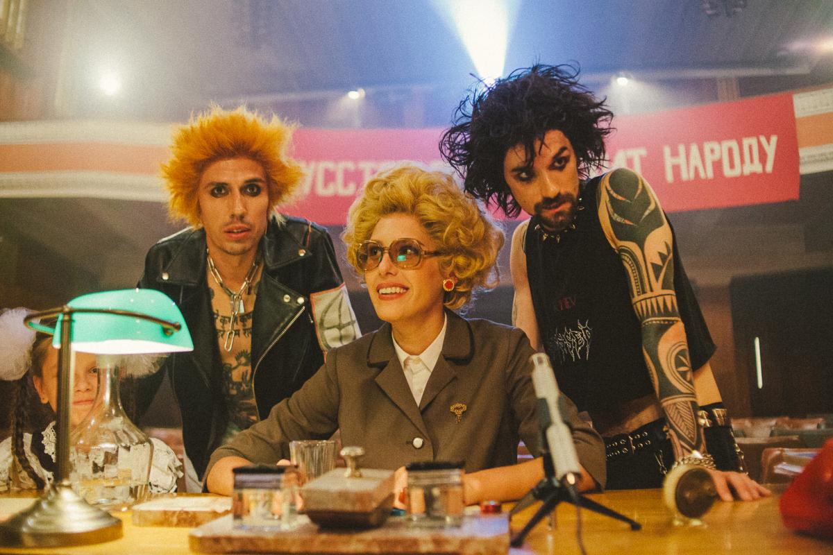 Агонь Тебе уже 20