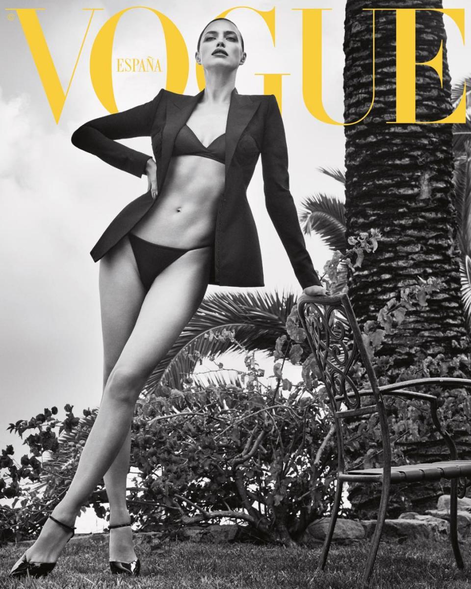 Ирина Шейк и Адриана Лима для Vogue Spain