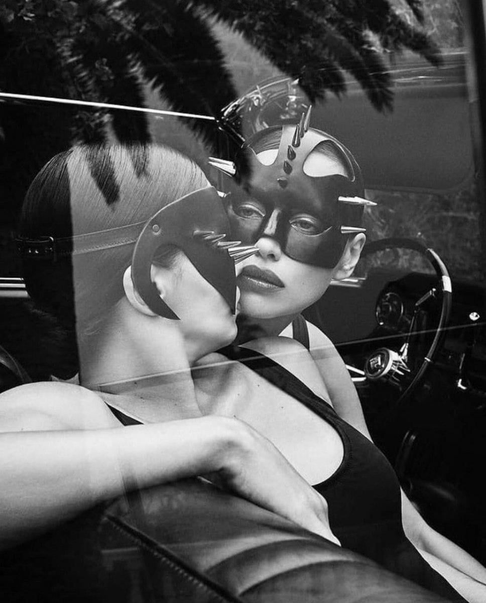 Ирина Шейк и Адриана Лима для Vogue Spain