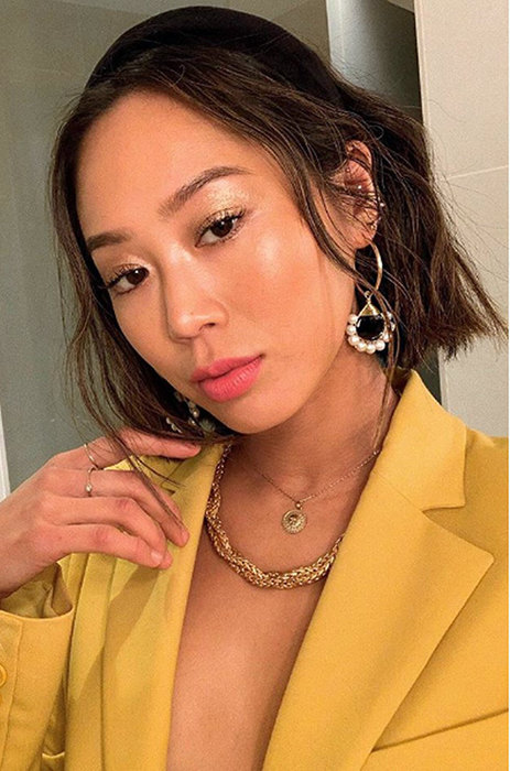 Ободок на волнистых волосах, как у Эйми Сонг / Instagram Ободок на волнистых волосах, как у Эйми Сонг / Instagram