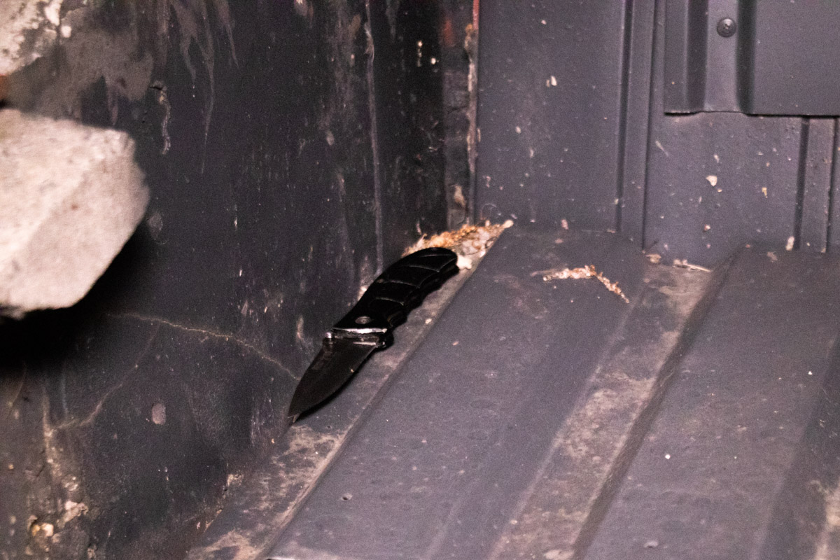 Псих с ножом напал на кафе в Киеве