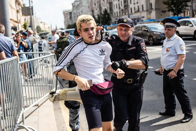 Разгон митинга в Москве