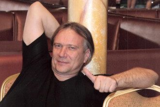 Олег Шишканов
