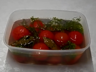 Маринованные помидоры быстрые можно есть через сутки после приготовления