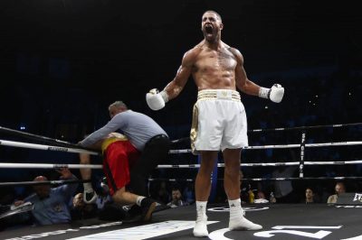 Тони Йока победил Александра Дмитренко