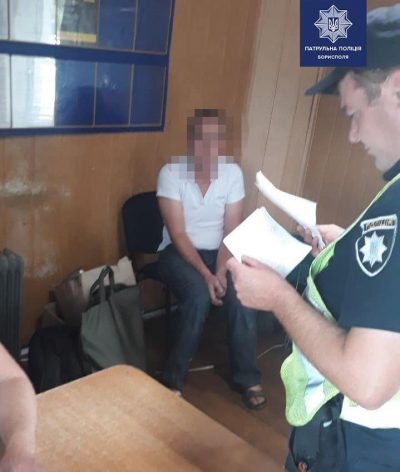 На рогах и без шлема: в Киеве копы поймали рекордно пьяного байкера