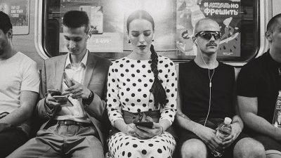 Даша Астафьева впервые за десятилетие ступила в метро