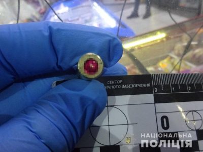 Стрельба в Киеве: уроженец Днепропетровщины ранил 18-летнюю девушку (фото)