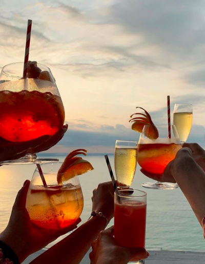 Диетолог объяснила, как правильно употреблять алкоголь