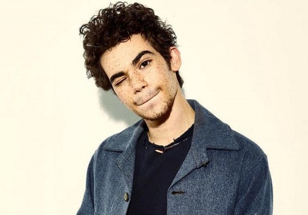 Камерон Бойс