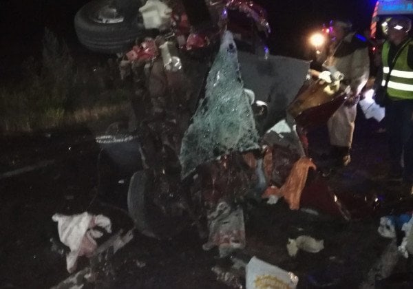 На Николаевщине фургон не разминулся с автобусом: погибли мужчина и его двое детей