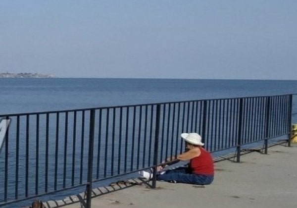 "Крым проклят": на фото показали освенцим от оккупантов и лысые пляжи