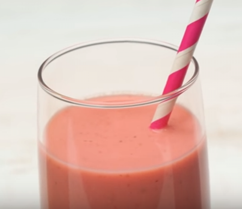 Диетолог "убила" миф о фруктовых смузи