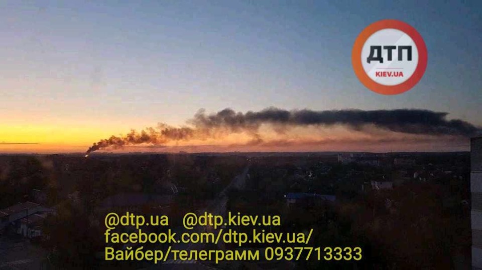 Под Киевом горела АЗС, есть пострадавший