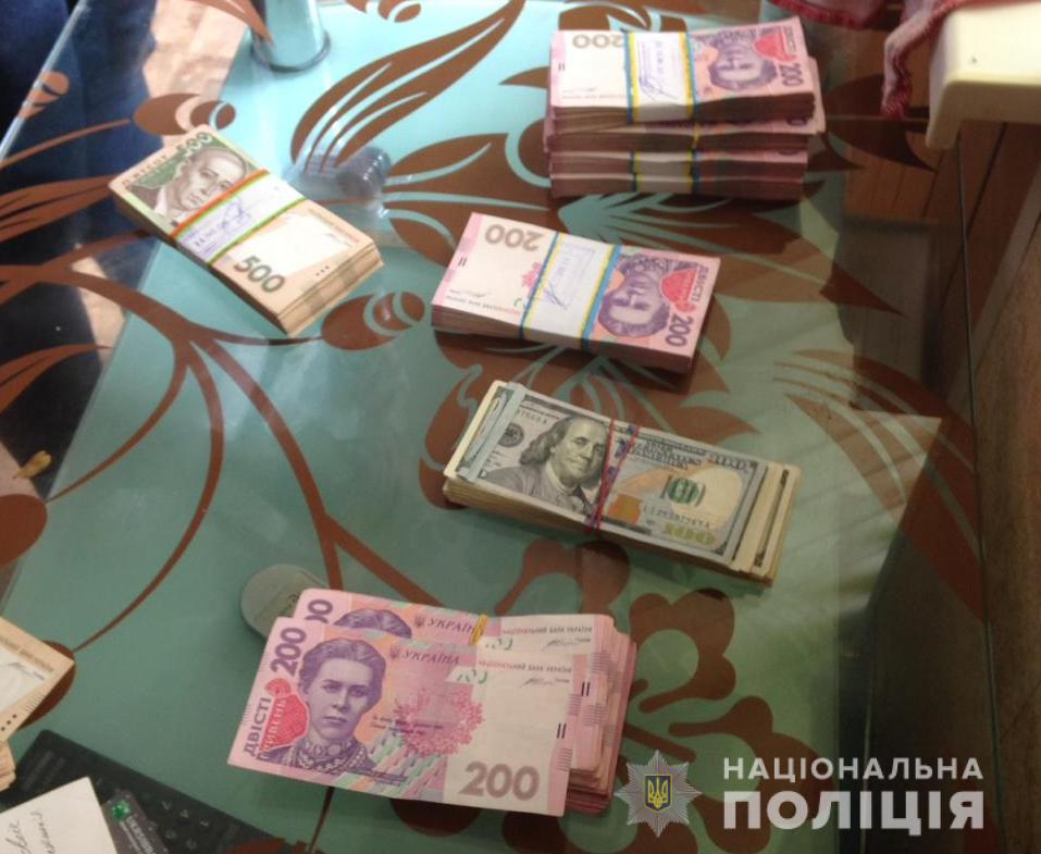 Под Киевом чиновников разоблачили в хищении 70 млн гривен