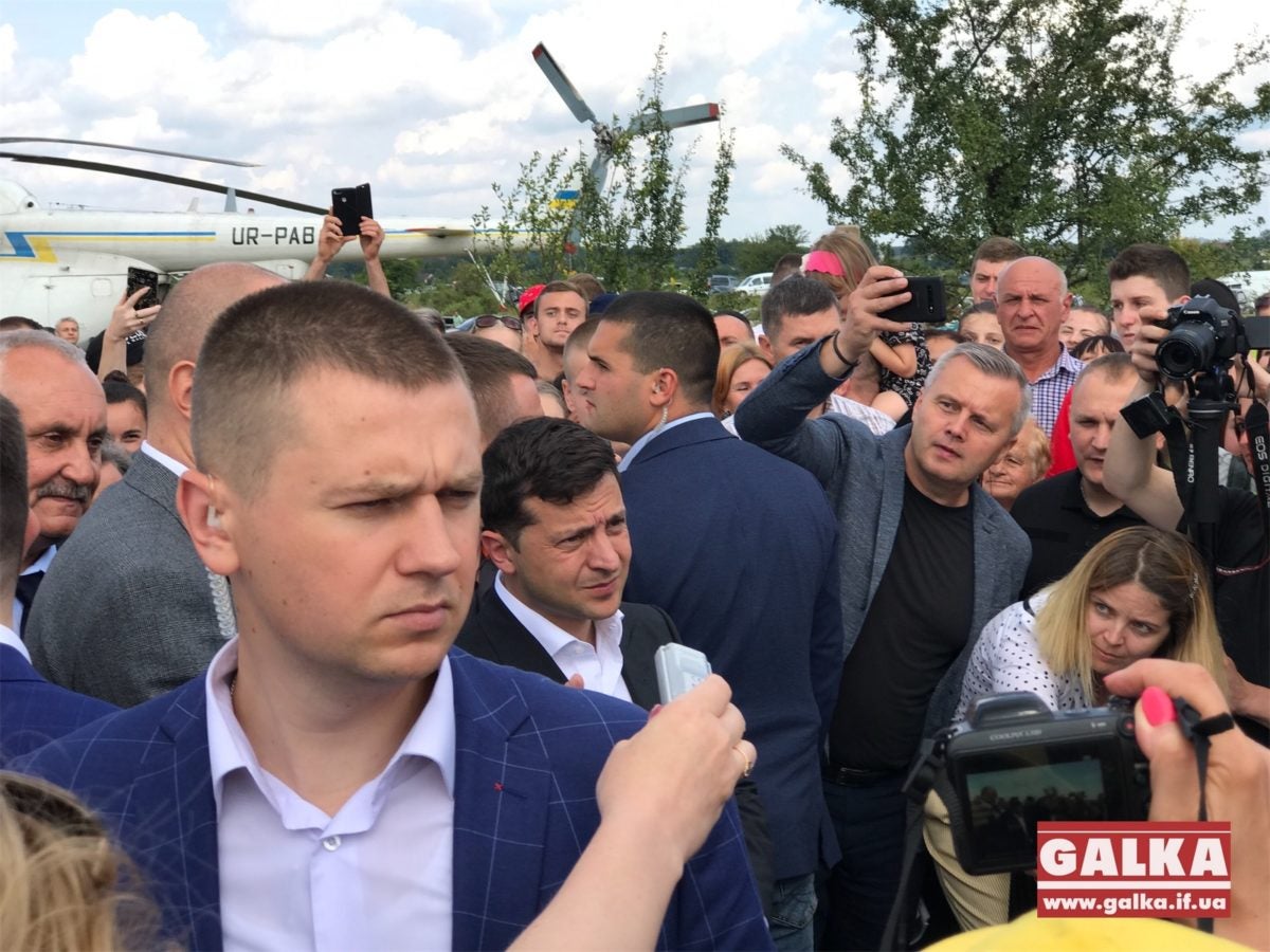 Зеленский у моста на Ивано-Франковщине