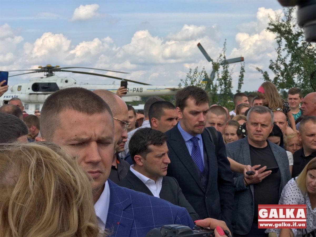 Зеленский у моста на Ивано-Франковщине