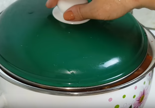 Кабачковая икра, как в магазине, готовится менее чем за 2 часа Кабачковая икра, как в магазине, готовится менее чем за 2 часа