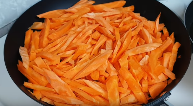 Икра кабачковая на зиму, как в магазине, готовится менее чем за 2 часа Икра кабачковая на зиму, как в магазине, готовится менее чем за 2 часа