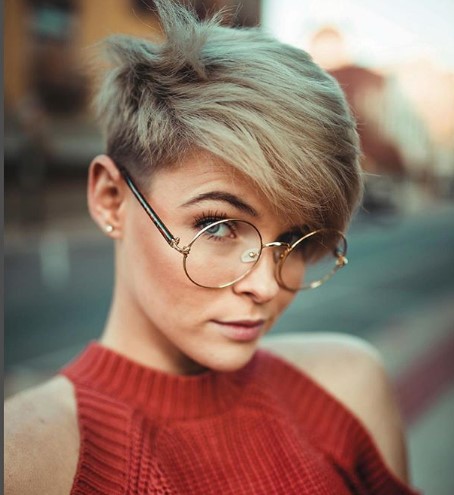 Модный тренд осени 2019 - стрижка пикси