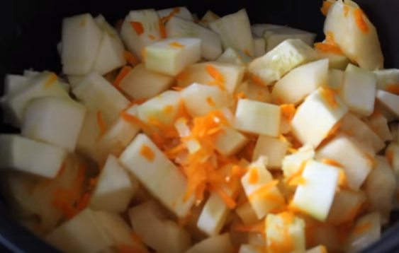 Кабачковая икра в мультиварке на зиму просто готовится Кабачковая икра в мультиварке на зиму просто готовится