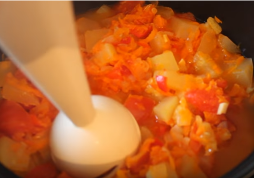 Икра из кабачков на зиму в мультиварке просто готовится Икра из кабачков на зиму в мультиварке просто готовится