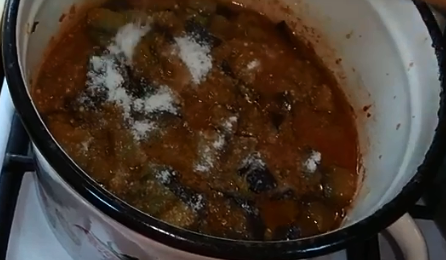 Икра из баклажанов на зиму без стерилизации быстро готовится Икра из баклажанов на зиму без стерилизации быстро готовится