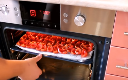 Помидоры вяленые итальянские готовятся более 4 часов