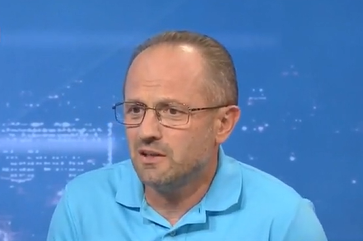 Роман Бессмертный - Роман Бессмертный утверждает, что лишился должности из-за своей публичной позиции Роман Бессмертный - Роман Бессмертный утверждает, что лишился должности из-за своей публичной позиции