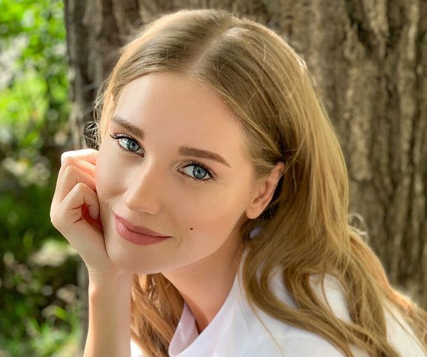 Кристина Асмус - Кристина Асмус на Мальдивах позировала голой в ванне Кристина Асмус - Кристина Асмус на Мальдивах позировала голой в ванне
