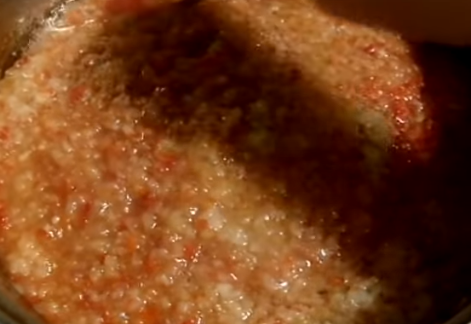 Аджика из кабачков быстро готовится 