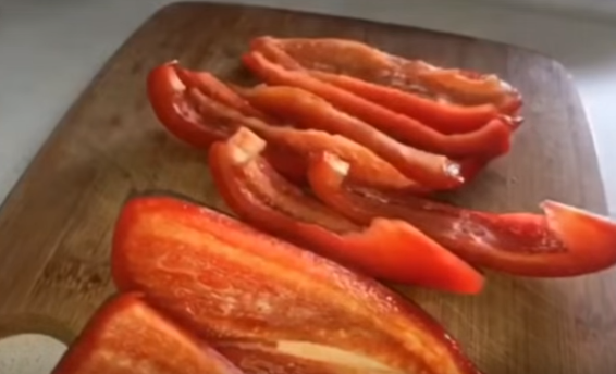 Рецепт аджики острой без варки легко воплотить в жизнь