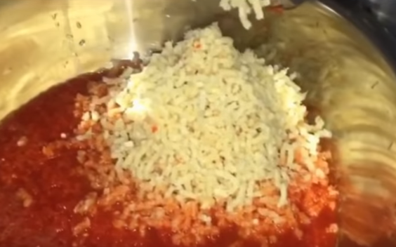 Рецепт аджики острой без варки легко воплотить в жизнь