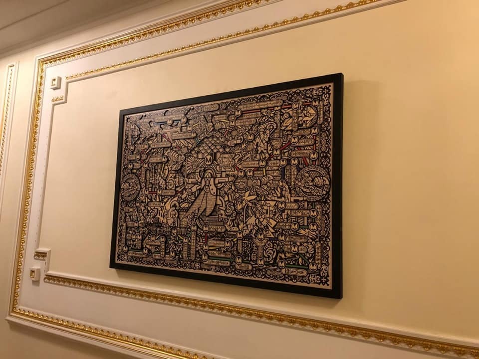 Картины в Офисе президента