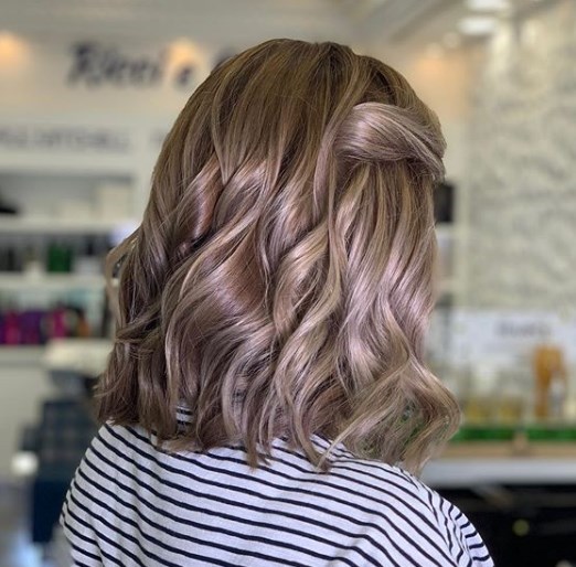 Каре на средние волосы 2019-2020